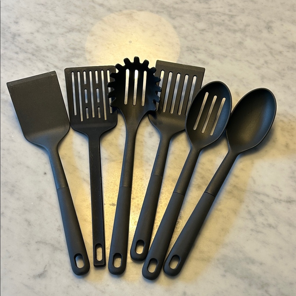 Room Essentials Black Cooking Utensil Set